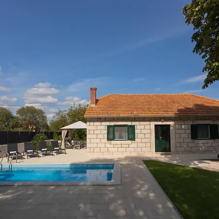 Experience Village Life - Jokini Dvori With Private Pool Holiday home Pakovo Selo