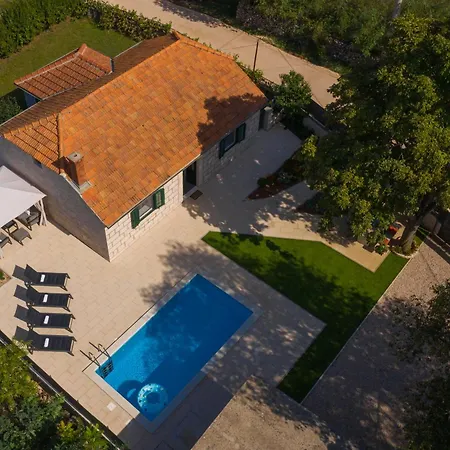Experience Village Life - Jokini Dvori With Private Pool *