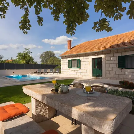 Experience Village Life - Jokini Dvori With Private Pool Pakovo Selo