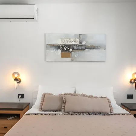 Tatil Evi Experience Village Life - Jokini Dvori With Private Pool Pakovo Selo