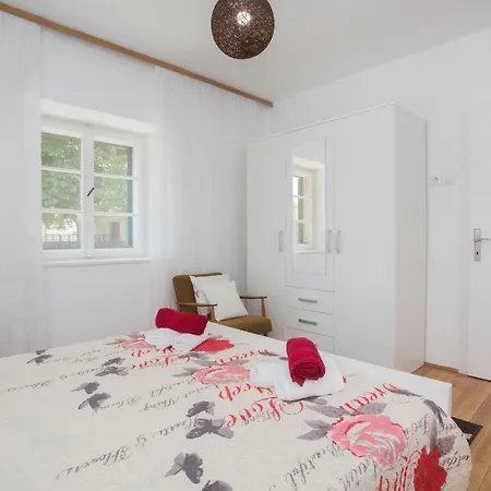 Experience Village Life - Jokini Dvori With Private Pool Σπίτι διακοπών *