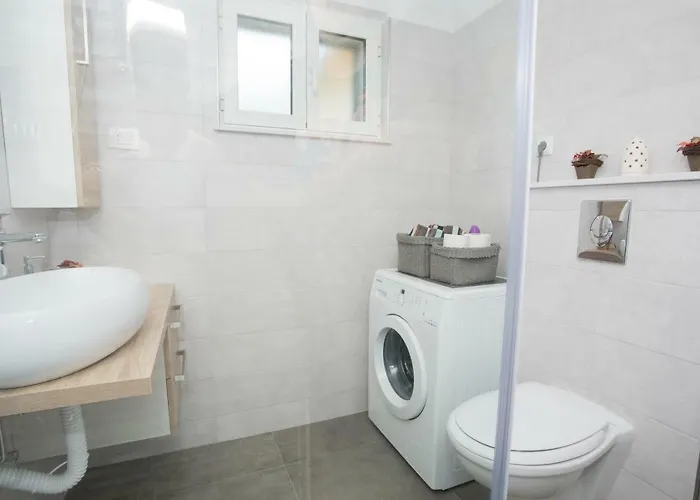 Experience Village Life - Jokini Dvori With Private Pool * Pakovo Selo